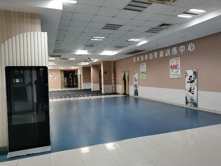 常州市新北区奥体中心内游泳馆E32区域房屋招租公告