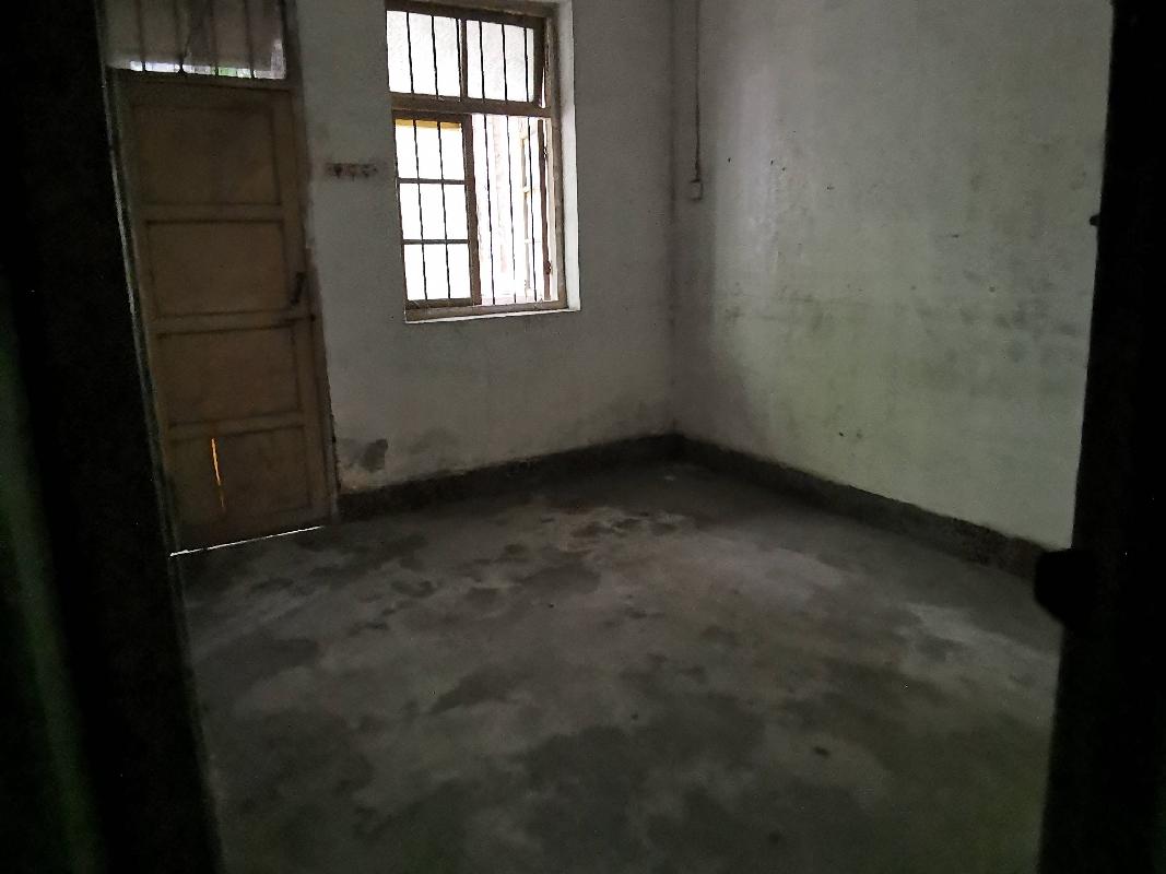 防城港市凯乐园小区17套房产分别转让项目