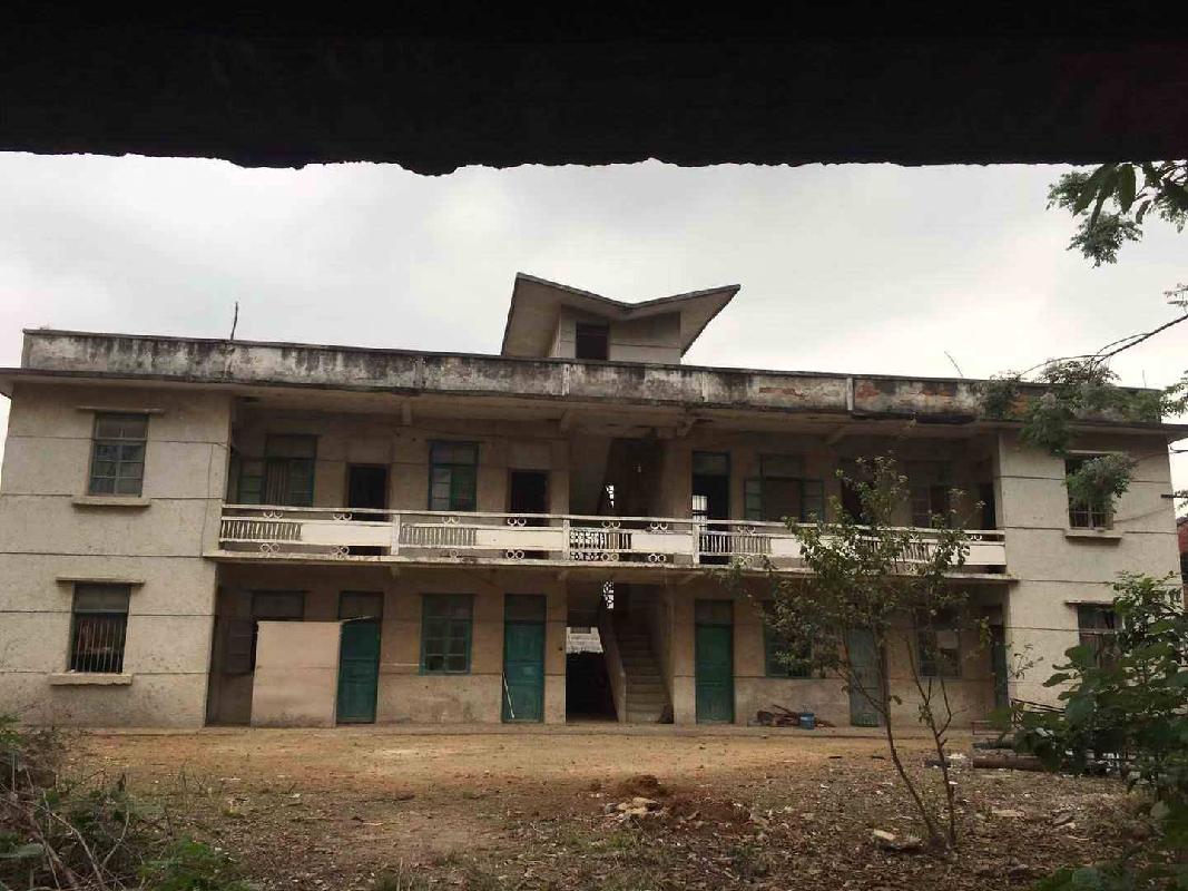广西壮族自治区兴宾公路养护中心综合培训大楼（1层左侧大厅至12层）及附楼、蒙村旧养护站、古排养护站分别招租项目交易公告