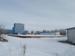 通辽市阿其玛大街以南、煤炭三路以西、煤炭一路以北工业用地及地上构筑物、机器设备转让项目（不单独转让）