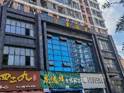 （第二次）郴州市国庆南路华圣佳苑1栋3处门面出租