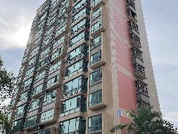 郴州市苏仙区学院路2号佳兴小区4#栋1502住房出租