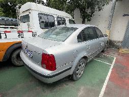 粤DS6698帕萨特SVW7183DJ1(二次挂牌)(国资监测编号GR2023SZ1000348-2)
