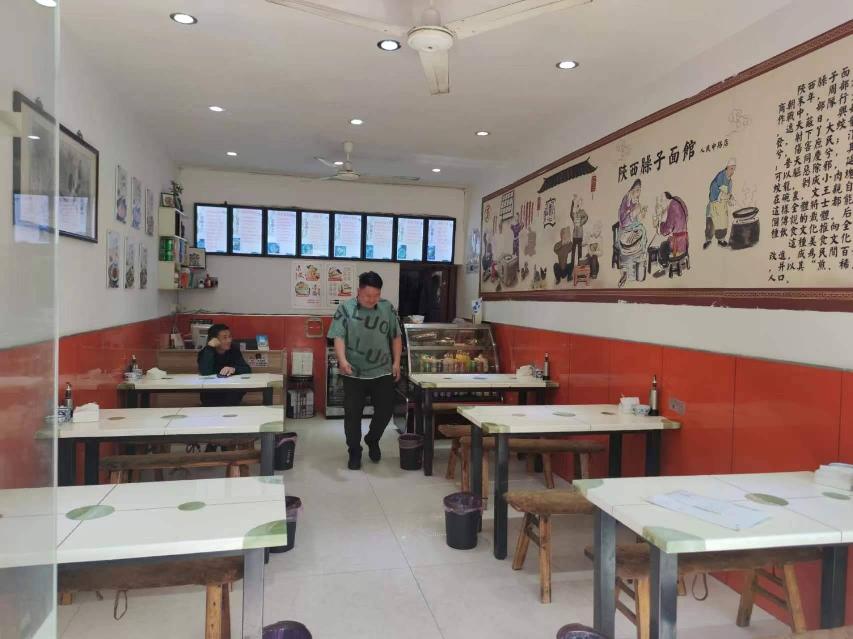 湖塘镇人民中路135号招租公告