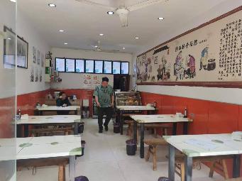 湖塘镇人民中路135号招租公告