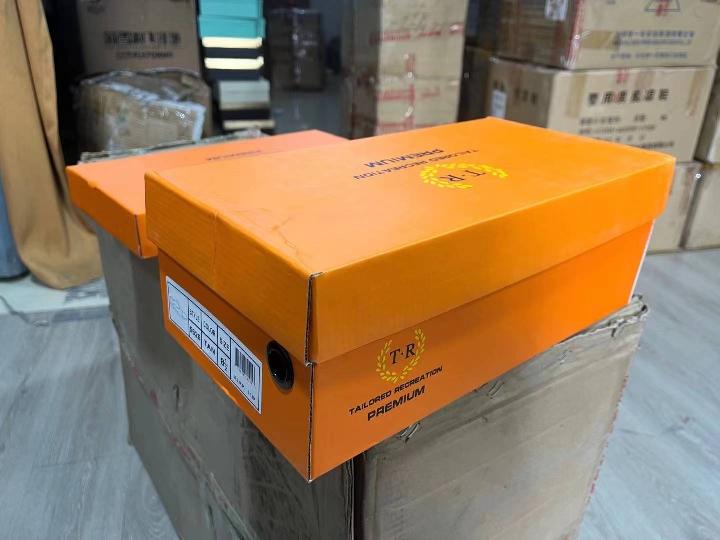 资产处置男士皮鞋一批（60双）转让公告