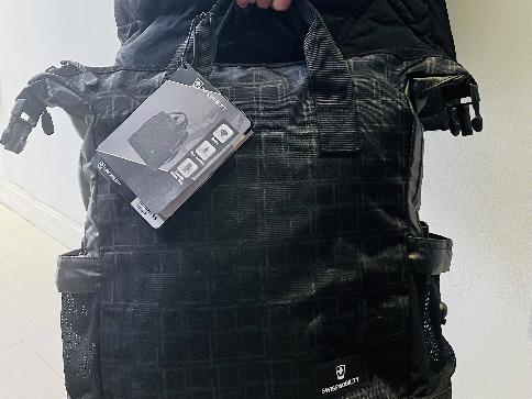 资产处置一批休闲品牌手提挎包 50个转让公告