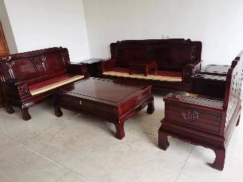 资产处置一套东南亚酸枝木家具（全新未使用7件套）转让公告