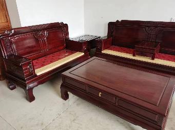 资产处置一套东南亚酸枝木家具（全新未使用7件套）转让公告