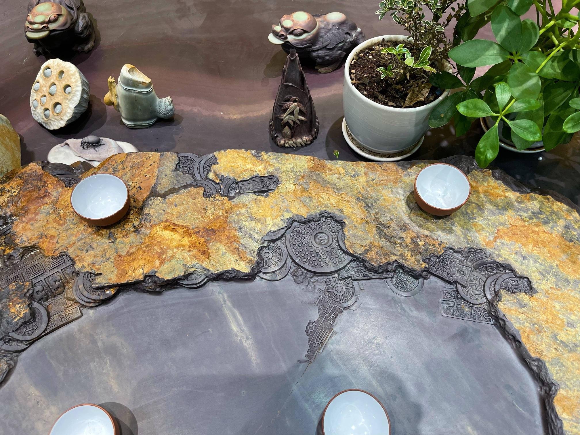 资产处置：一件麻子坑端砚茶盘77-43-7转让公告