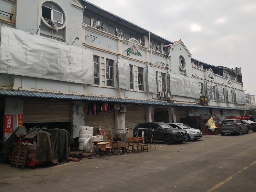 南宁市大学东路174号广西农业科学院东门48间房产招租项目交易公告