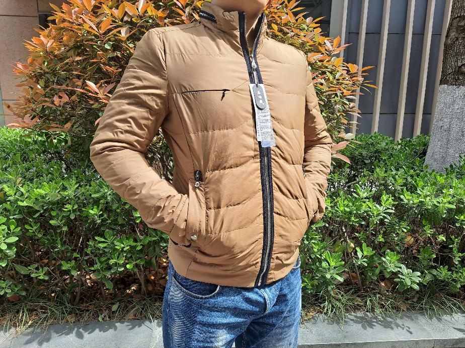 资产处置一批男款棉服5件 款式随机转让公告