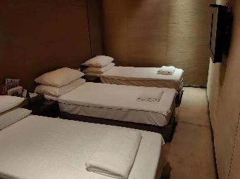 江苏省常州市新北区三井街道河海东路58号恐龙谷温泉内招租公告