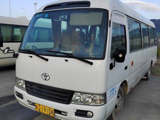 闽J19108丰田牌中巴车(国资监测编号GR2023SZ1000650)