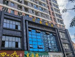 （第五次）郴州市国庆南路华圣佳苑1栋2处门面出租
