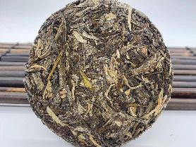 资产处置：【100饼】2014年原料班章普洱茶生茶100g/饼转让公告
