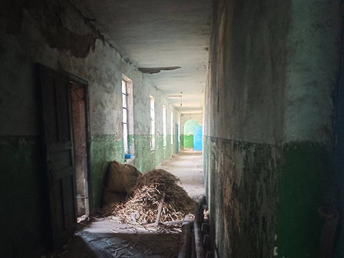 牙克石市博克图镇原铁路中学资产对外租赁招租公告