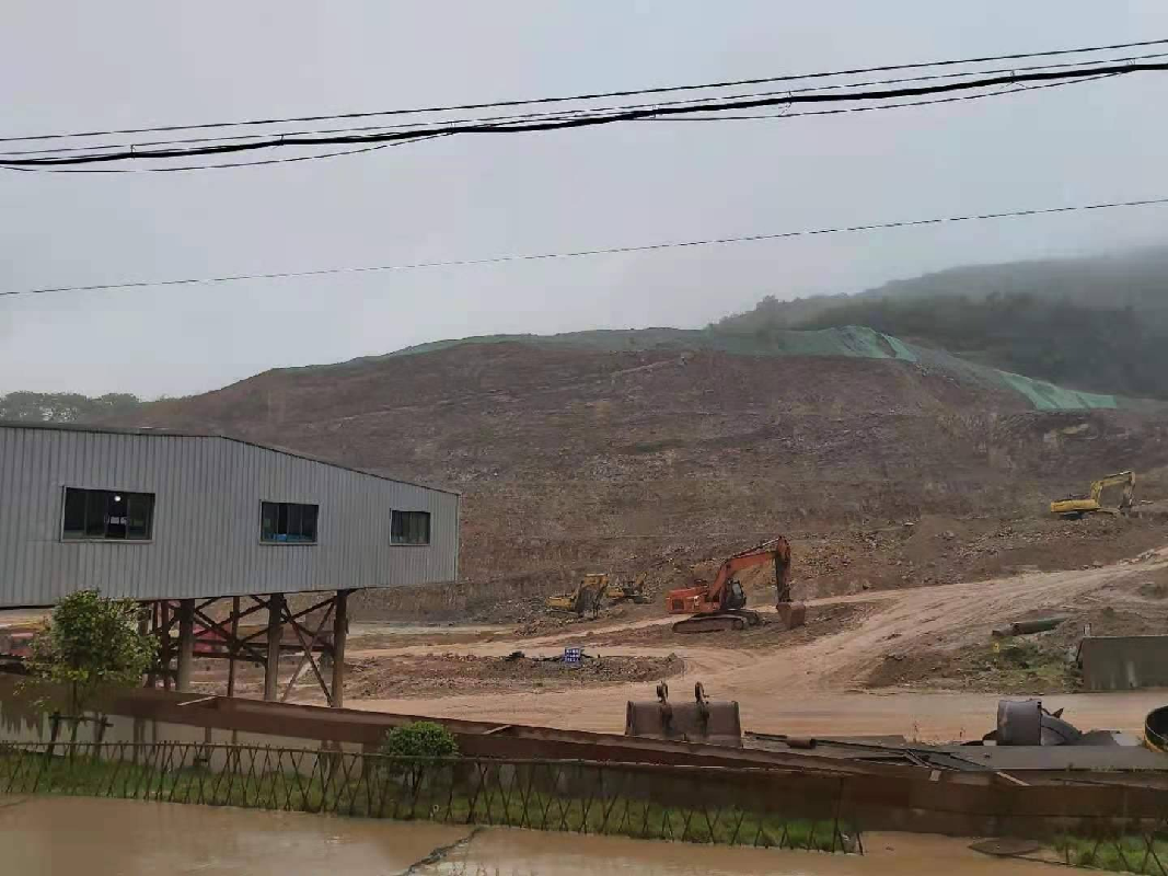 桃江县灰山港镇铁矿坳砂岩矿矿山地质灾害治理区域挖损矿石资源量