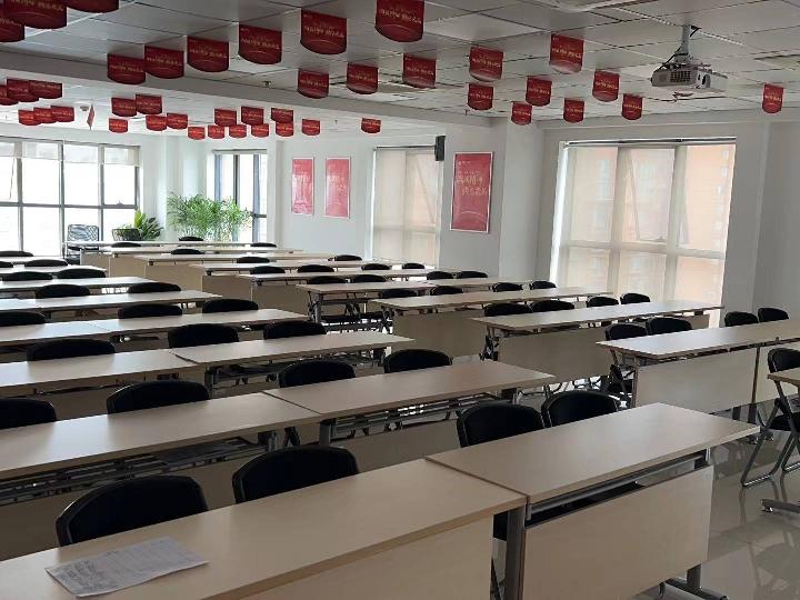 常州市新北区常发商业广场5-13整层招租公告