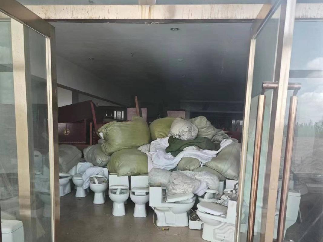 内蒙古自治区包头固阳县金山镇新区怀朔大街2处商业房产转让项目询价