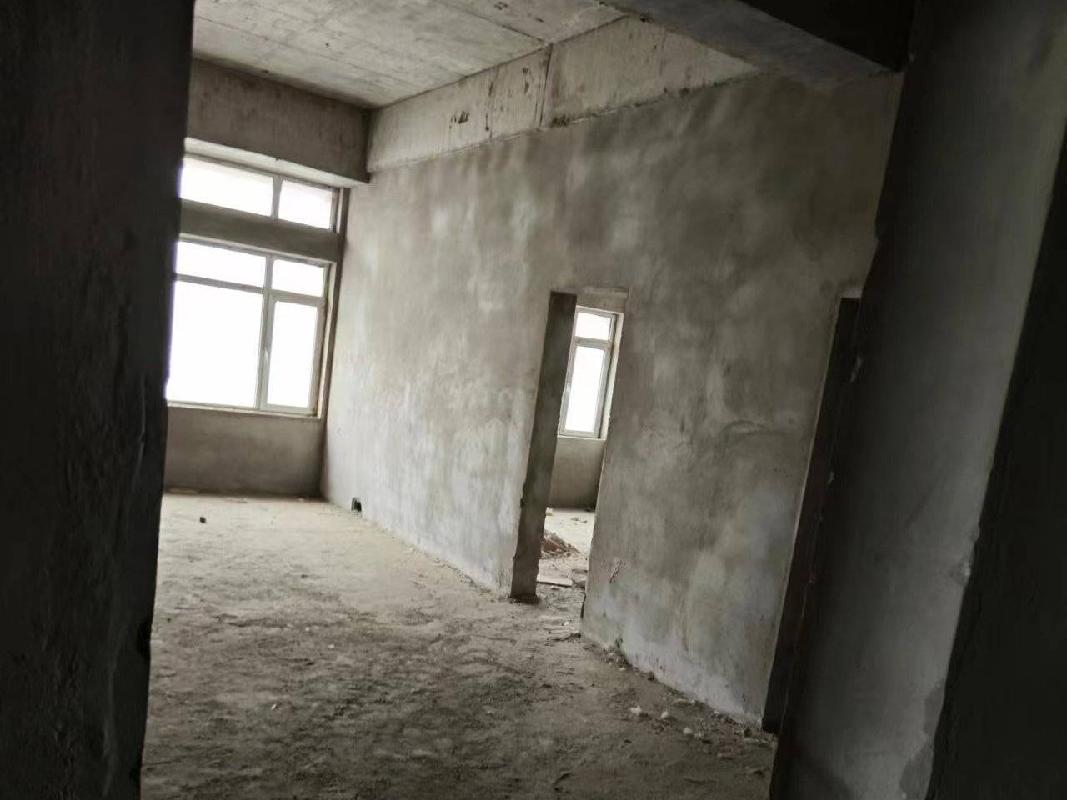 内蒙古自治区达旗树林召镇德胜大街南、新华路西、万通家和星级酒店7层整体房产转让项目询价
