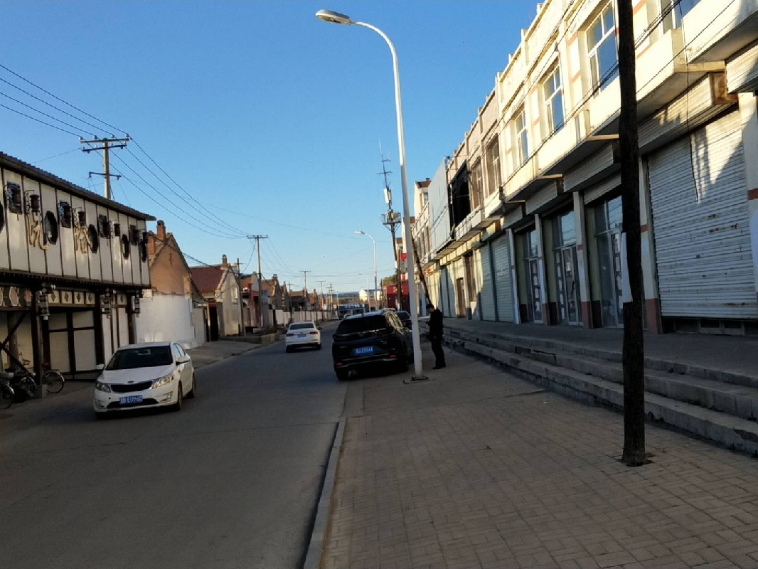 丰镇市农村信用联社股份有限公司持有的丰镇市工业区天骄园小区4号楼21号商铺项目询价