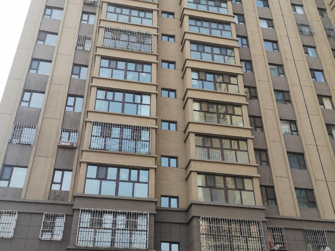 兖矿新疆矿业有限公司转让位于昌吉市38区3丘滨河佳苑32栋17层2单元1701室住宅(四次挂牌)