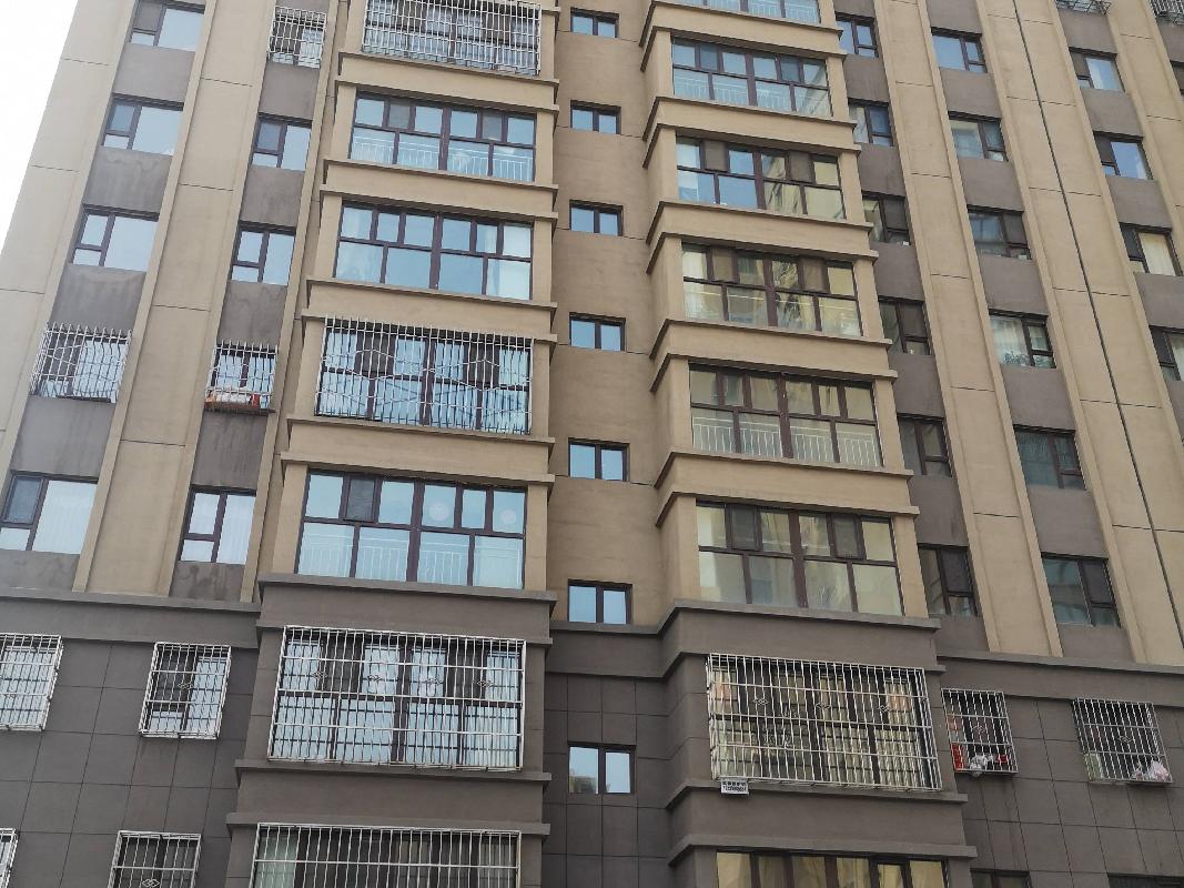 兖矿新疆矿业有限公司转让位于昌吉市38区3丘滨河佳苑32栋17层1单元1701室住宅(四次挂牌)