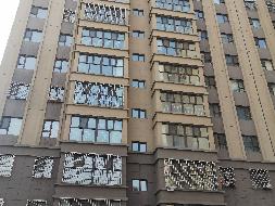 兖矿新疆矿业有限公司转让位于昌吉市38区3丘滨河佳苑31栋17层1单元1702室住宅(三次挂牌)