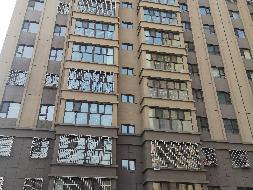 兖矿新疆矿业有限公司转让位于昌吉市38区3丘滨河佳苑32栋17层1单元1701室住宅(四次挂牌)