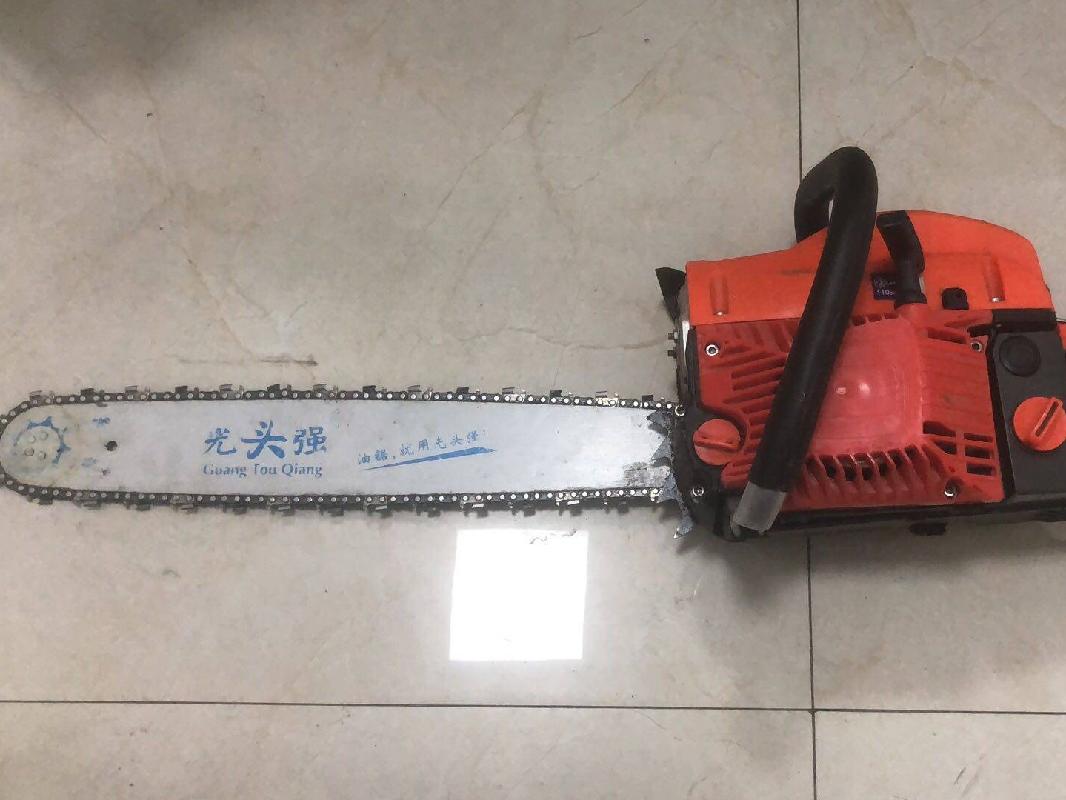 一具战野光头强牌（征伐者）单手油锯对外转让