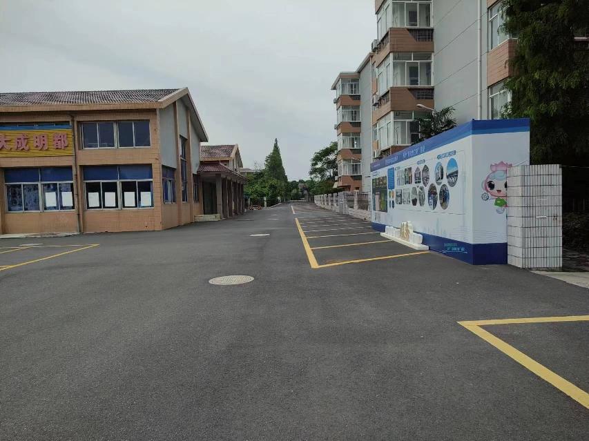 南夏墅镜湖东路北电大房地产招租公告