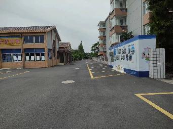 南夏墅镜湖东路北电大房地产招租公告