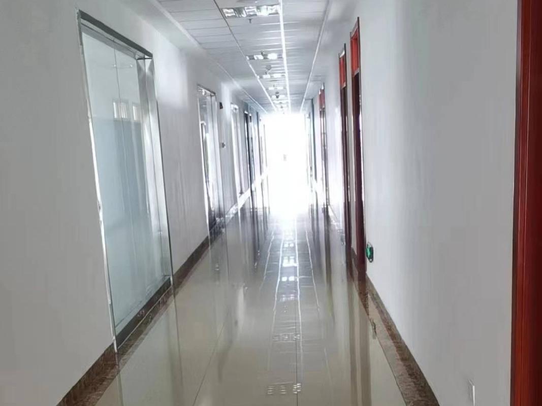 乌兰察布市中央商务广场6号地块部分房屋公开转让（乌兰察布市集宁区国有资产监督管理委员会）(国资监测编号GR2023NM1000631)