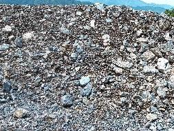 石台县泉坑电石用灰岩矿矿区北侧场地平整拟动用界外矿产资源转让公告(国资监测编号GR2023AH2000560)