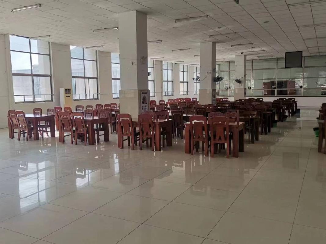 连云港高级中学食堂一楼及三楼餐厅招租（一标段）
