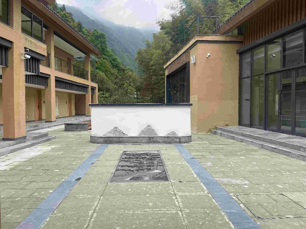 黄山市休宁县蓝田镇高桥道班房产及土地使用权出租公告(国资监测编号GR2023AH2000703)