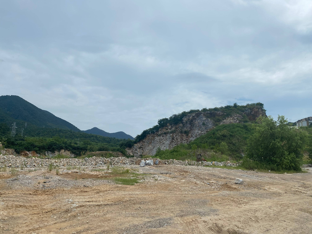 繁昌区荻港镇原洞山石厂区域矿山地质环境治理工程产生的剩余建筑用石料(国资监测编号GR2023AH2000743)
