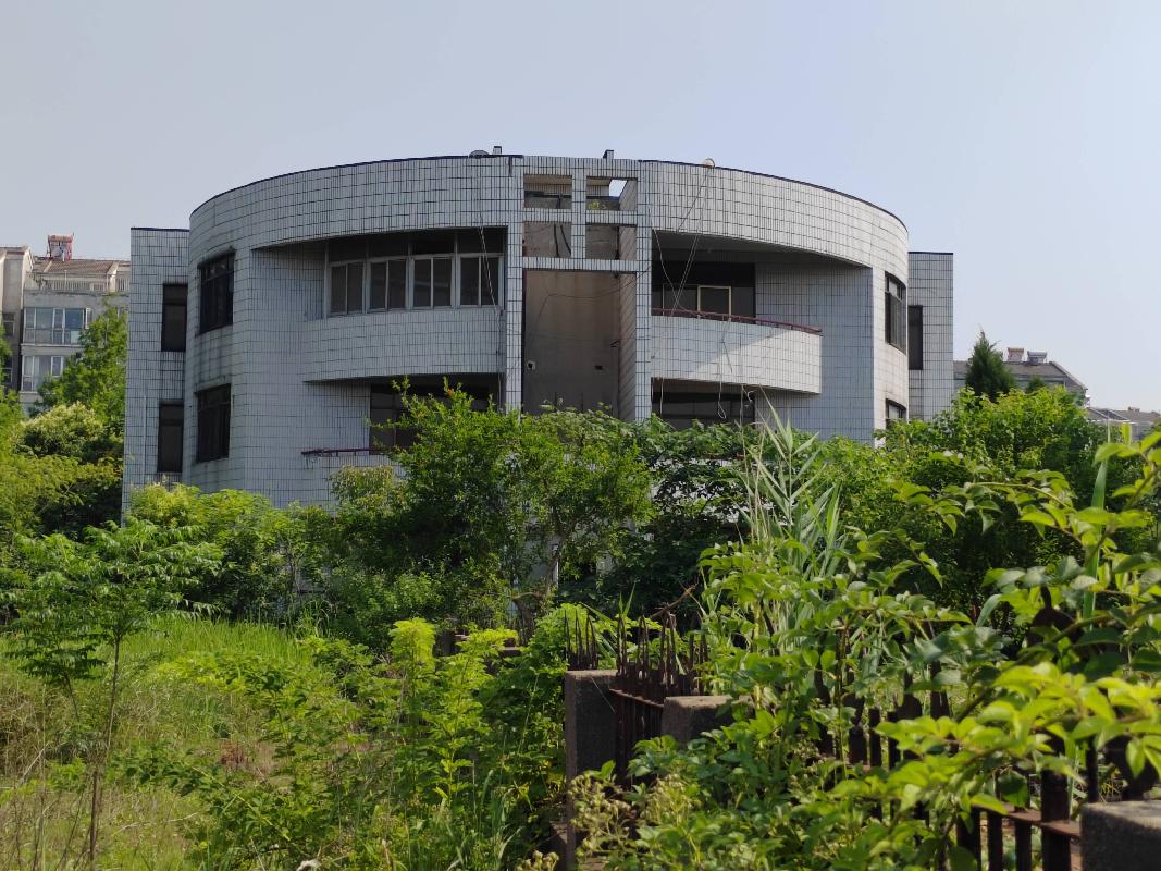 徐州市金山桥开发区龙潭山庄11#转让公告(国资监测编号GR2023JS4002815)
