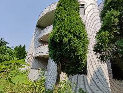 徐州市金山桥开发区龙潭山庄11#转让公告(国资监测编号GR2023JS4002815)