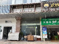 郴州市人民西路8号新成广场2号楼第一层1014、1016、1017、1018、10136、10142商铺出租