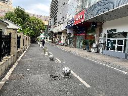 郴州市人民西路8号新成广场2号楼第一层1014、1016、1017、1018、10136、10142商铺出租