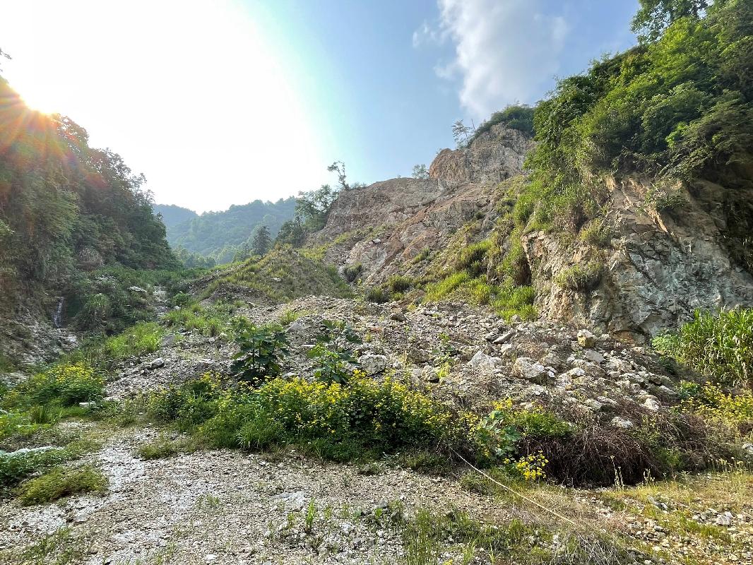 青阳县石英砂厂矿山地质环境治理工程产生剩余石料转让公告(国资监测编号GR2023AH2000766)