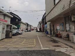 灯具城物流园17栋第6间招租公告
