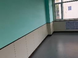 内蒙古再担保股份有限公司持有的呼和浩特市新城区新城南街75号综合楼5层房屋公开出租