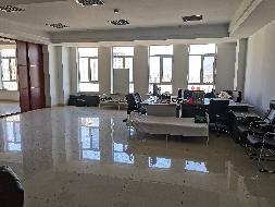 内蒙古再担保股份有限公司持有的赛罕区鄂尔多斯东街金融住宅小区2号楼14层1402-8房屋公开出租