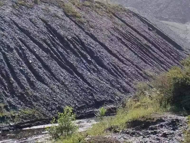 大青山矿区九号洞区域治理过程中产生的废弃煤矸石公开处置