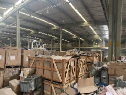 一批轮毂轴、三元催化器总成等钢类、铜类、铝类、铁类制品及塑料件