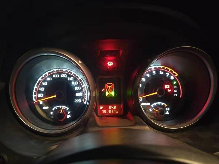 （蒙J61109）帕杰罗JE4NR52M小型越野客车2.972L（内蒙古第四地质矿产勘查开发有限责任公司）(国资监测编号GR2023NM1002389)
