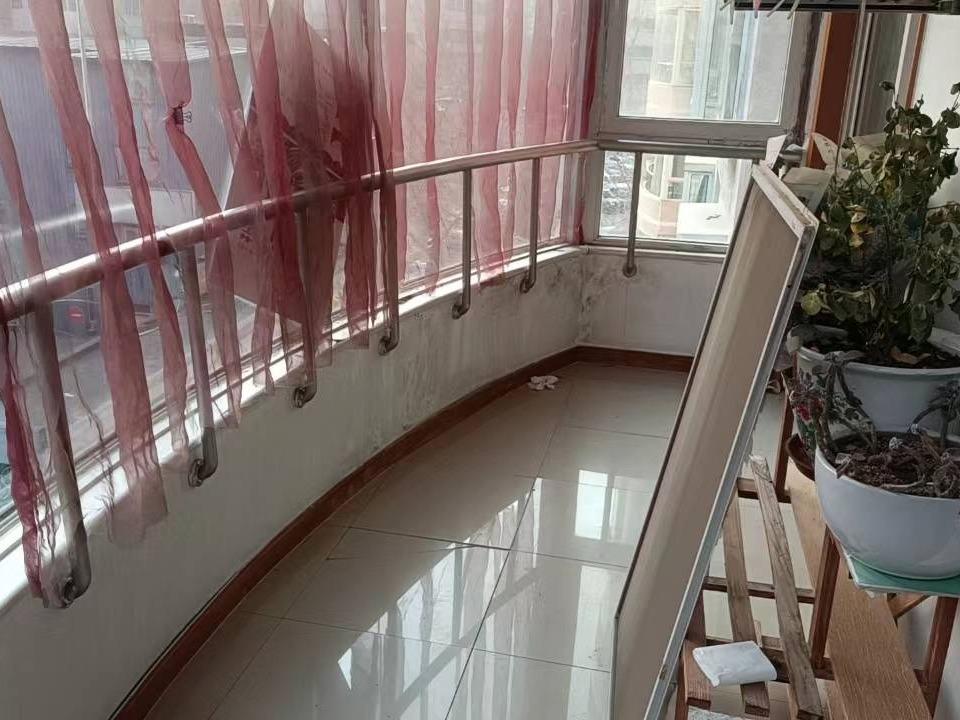 北京市朝阳区华威里1号楼4层4F招租项目交易公告